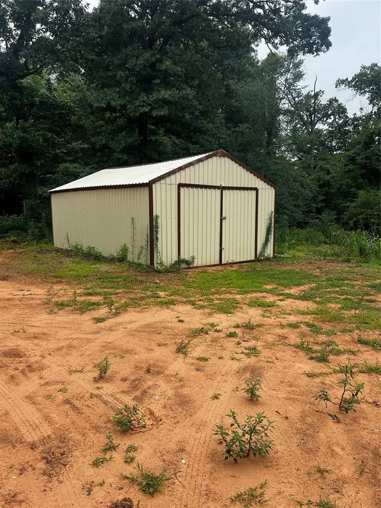 Photo 10 — 27 White Oaks, Tecumseh, OK 74873