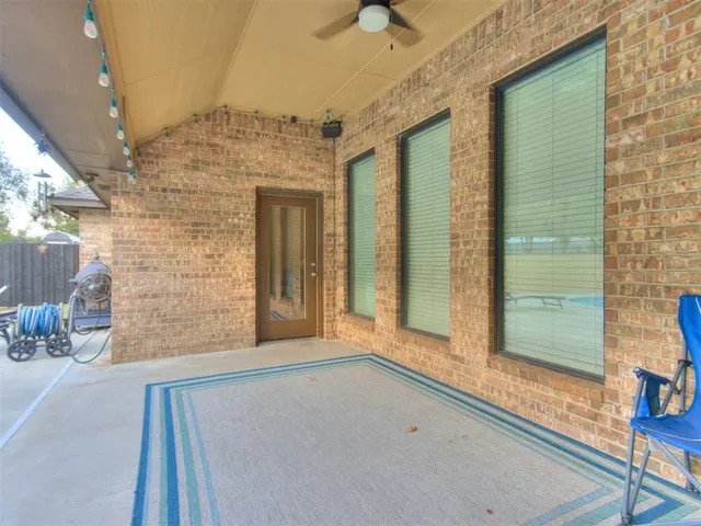 Photo 5 — 3023 Piper Lane, Choctaw, OK 73020