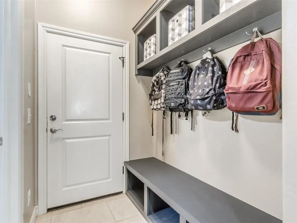 Photo 16 — 3023 Piper Lane, Choctaw, OK 73020