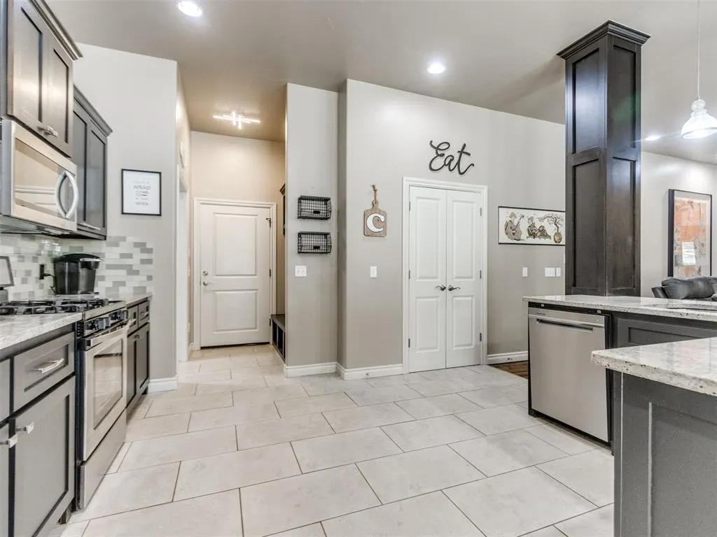 Photo 23 — 3023 Piper Lane, Choctaw, OK 73020