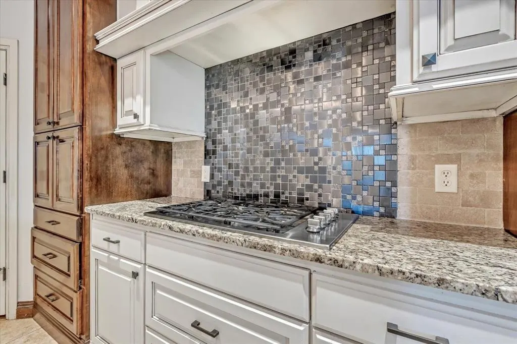 Photo 15 — 5000 Tower Bridge Court, Edmond, OK 73034