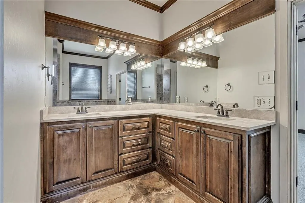Photo 20 — 5000 Tower Bridge Court, Edmond, OK 73034