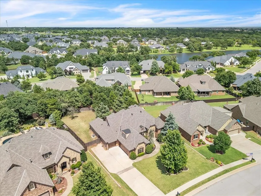 Photo 44 — 5000 Tower Bridge Court, Edmond, OK 73034