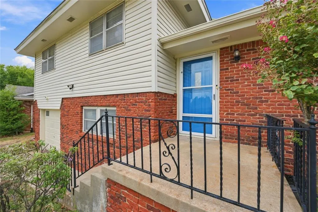 Photo 8 — 305 Sherri Lane, Yukon, OK 73099