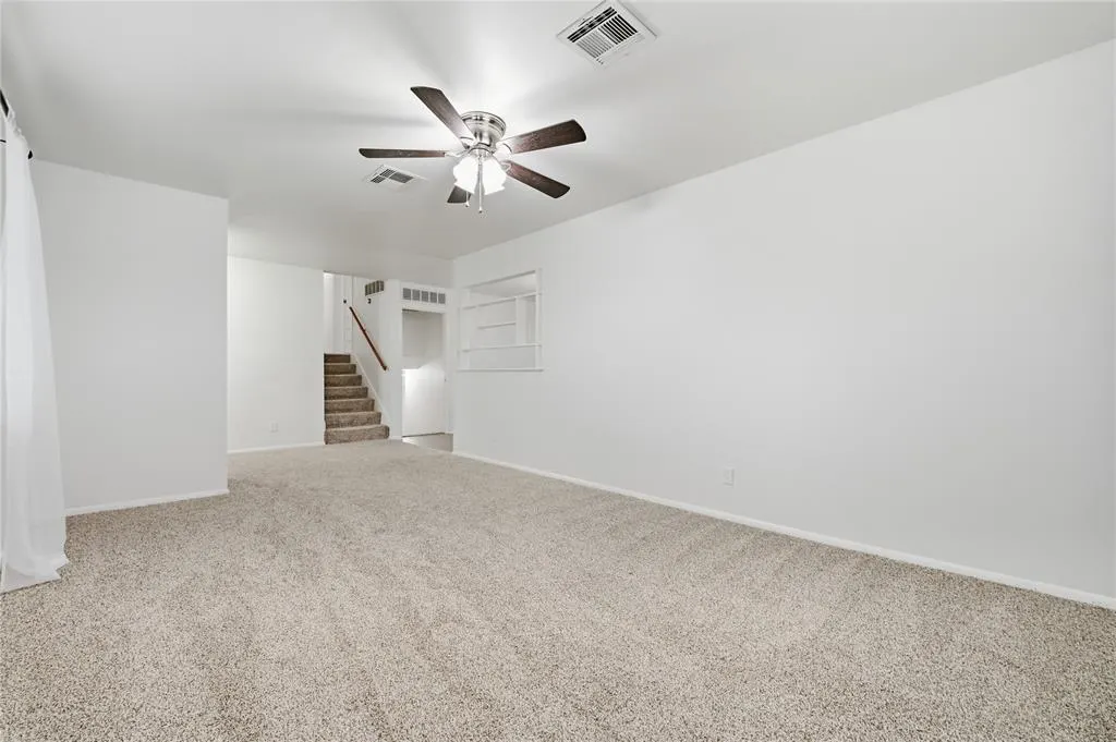 Photo 12 — 305 Sherri Lane, Yukon, OK 73099