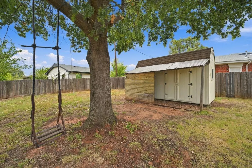 Photo 34 — 305 Sherri Lane, Yukon, OK 73099