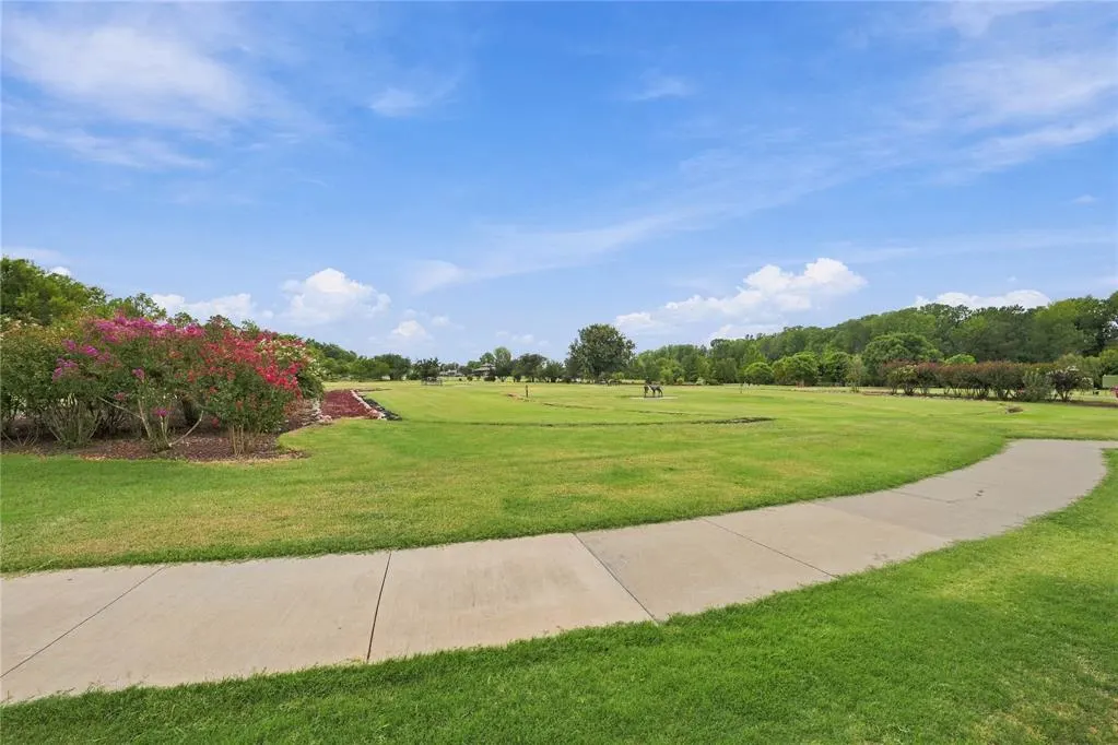 Photo 40 — 305 Sherri Lane, Yukon, OK 73099