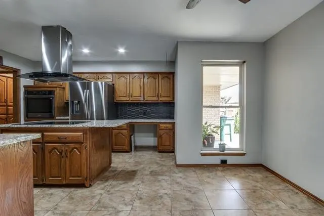 Photo 12 — 1328 Lowrie Lane, Oklahoma City, OK 73159