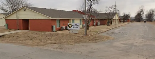 Photo 2 — 510 S 4th Street, Cyril, OK 73029