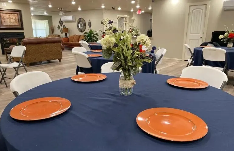 Photo 9 — 510 S 4th Street, Cyril, OK 73029