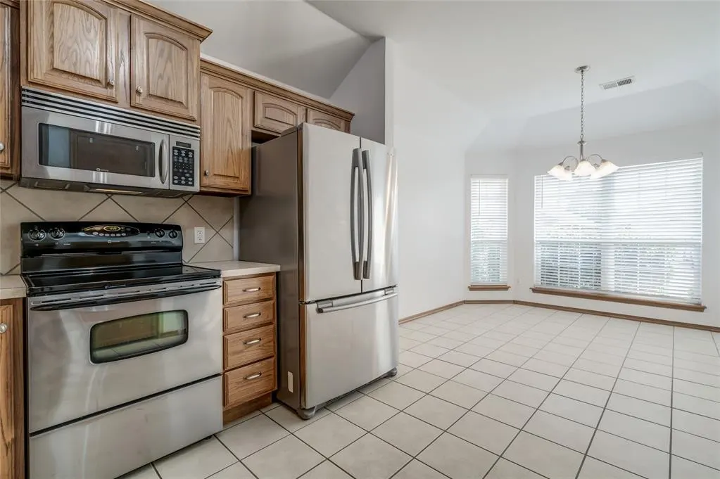 Photo 9 — 17633 Cobalt Avenue, Edmond, OK 73012