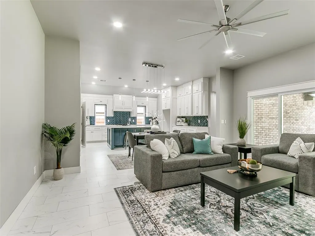 Photo 11 — 10121 St Patrick Drive, Midwest City, OK 73130