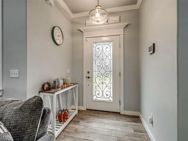 Photo 5 — 6263 Macarthur Park Circle, Edmond, OK 73012
