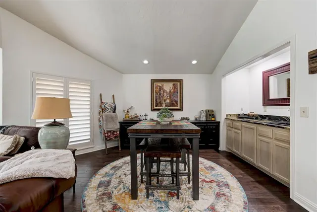 Photo 5 — 3101 Castlerock Road 23, Oklahoma City, OK 73120