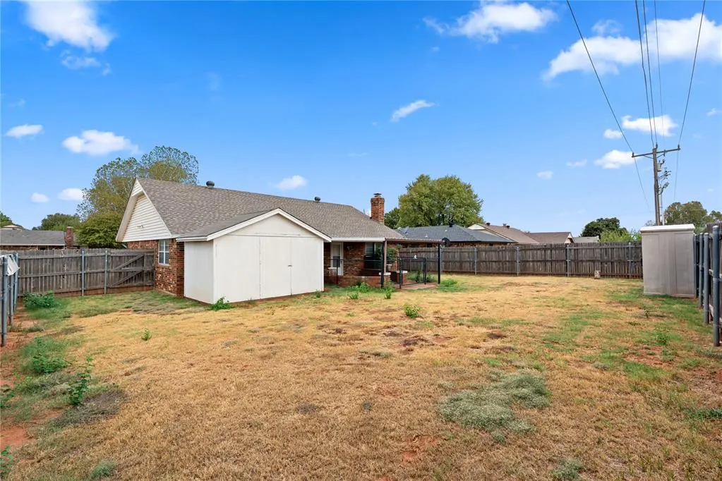 Photo 26 — 926 S Highland Drive, Mustang, OK 73064