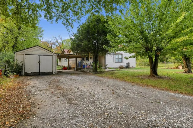 Photo 5 — 615 S 26th Street, Muskogee, OK 74401