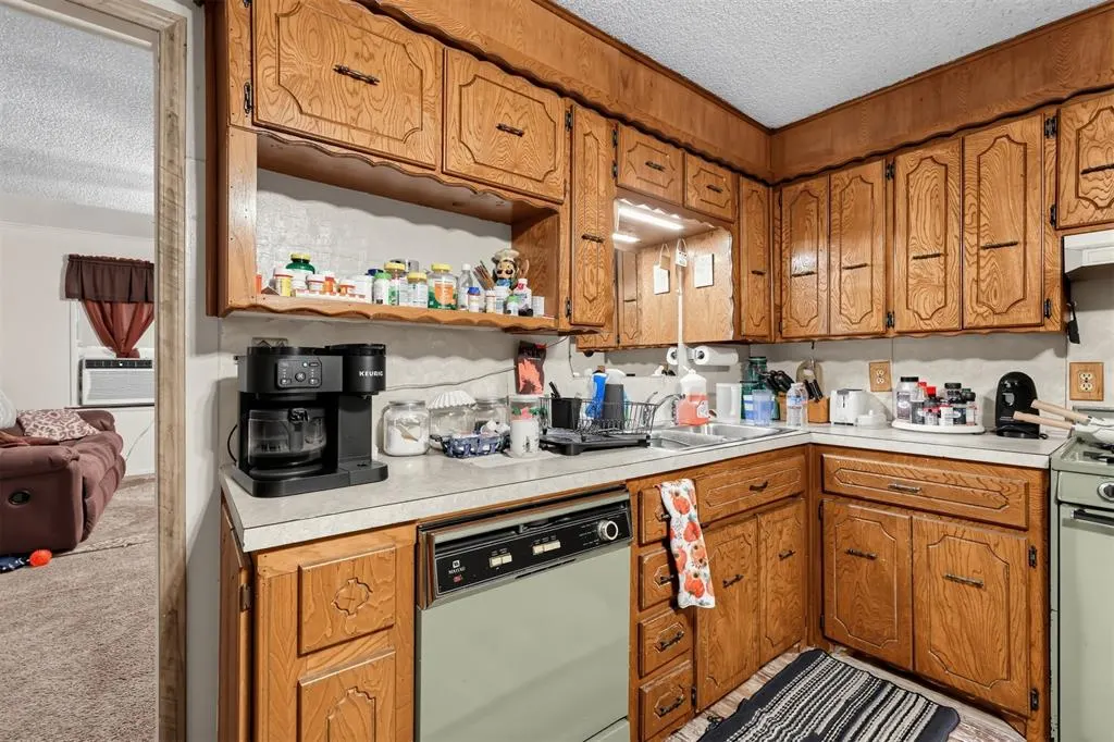 Photo 14 — 615 S 26th Street, Muskogee, OK 74401
