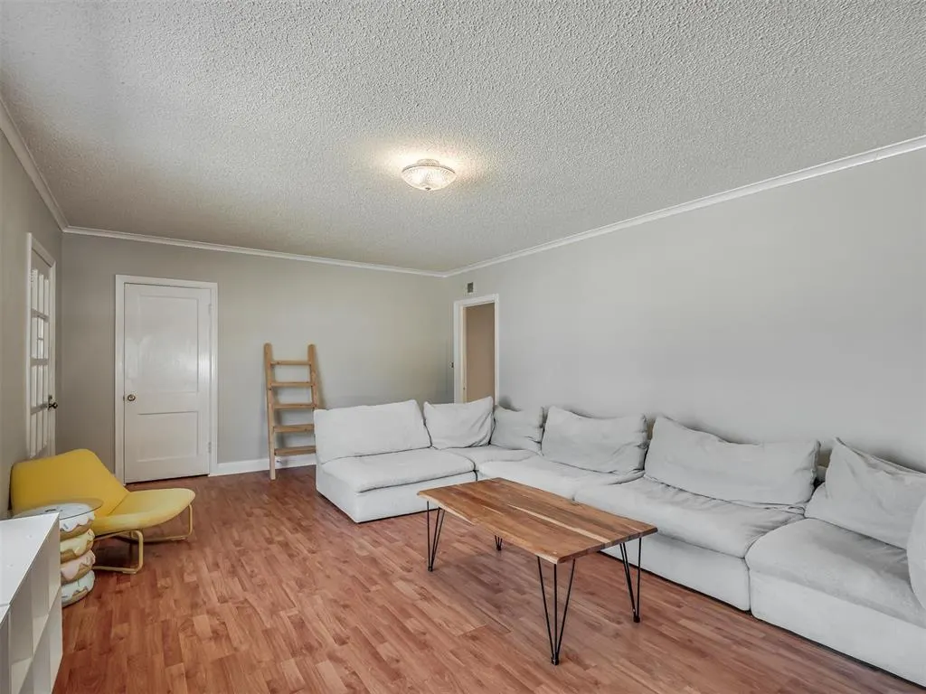 Photo 6 — 45 E Drummond Street, Shawnee, OK 74801