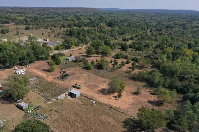 Photo 3 — 6674 Jones Road, Okmulgee, OK 74447