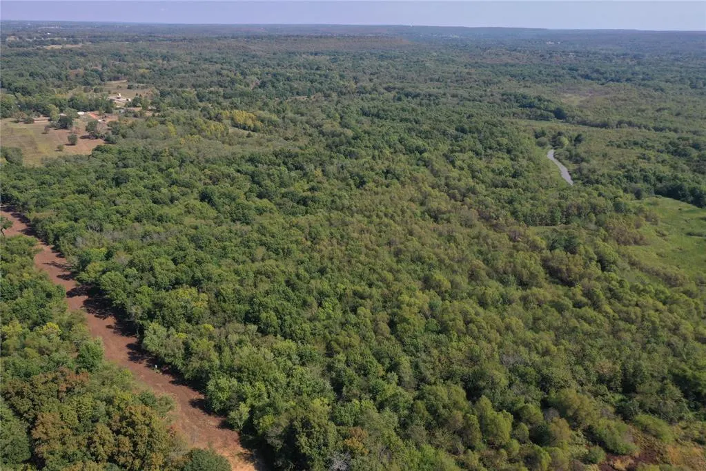 Photo 9 — 6674 Jones Road, Okmulgee, OK 74447