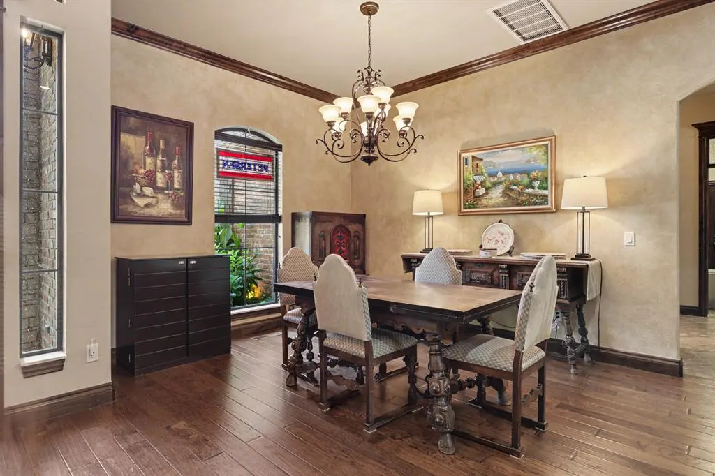 Photo 5 — 420 Stonemill Boulevard, Yukon, OK 73099