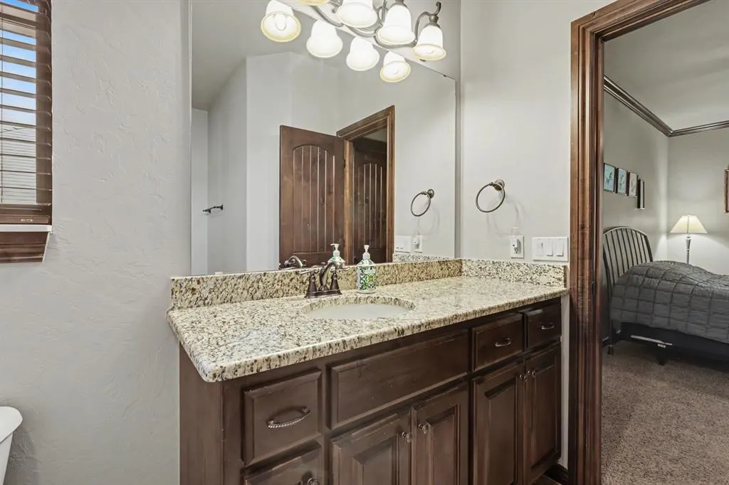 Photo 24 — 420 Stonemill Boulevard, Yukon, OK 73099