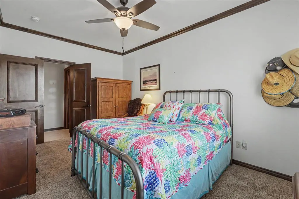 Photo 32 — 420 Stonemill Boulevard, Yukon, OK 73099