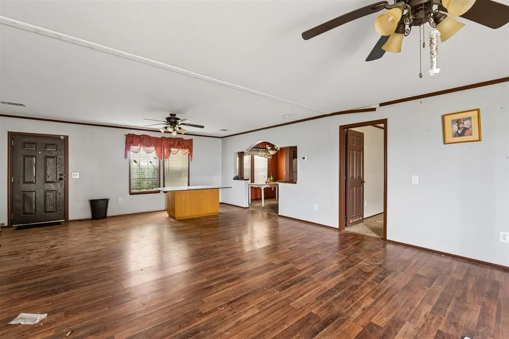 Photo 3 — 1515 N 14th Street, Guthrie, OK 73044