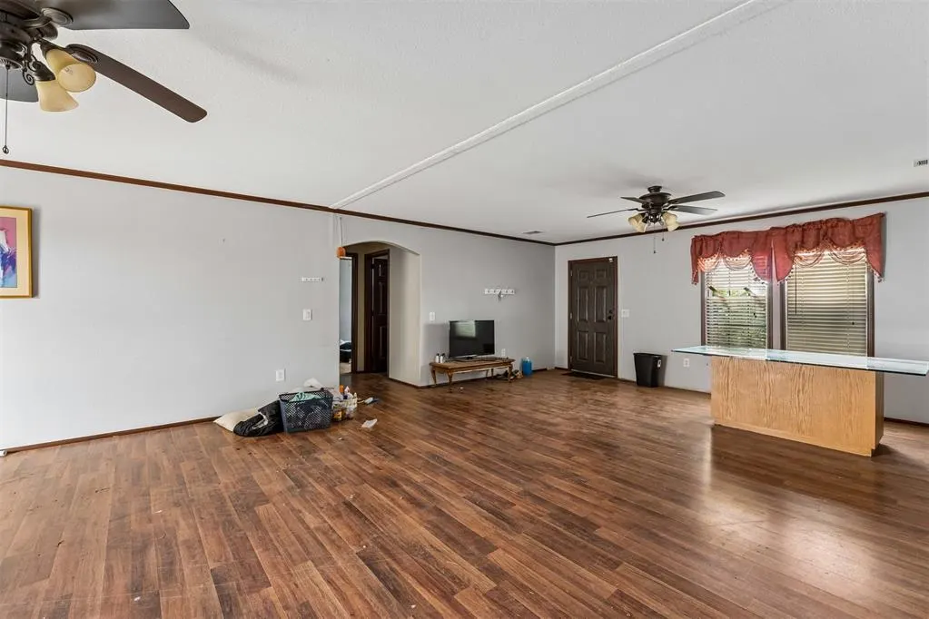 Photo 4 — 1515 N 14th Street, Guthrie, OK 73044