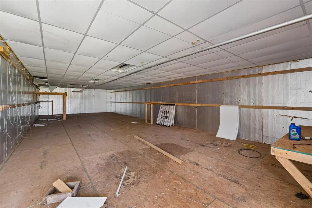 Photo 17 — 1515 N 14th Street, Guthrie, OK 73044