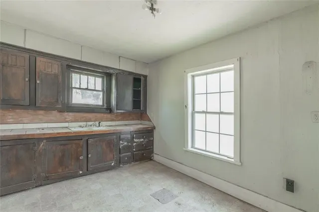 Photo 6 — 820 W Highland Street, Shawnee, OK 74801