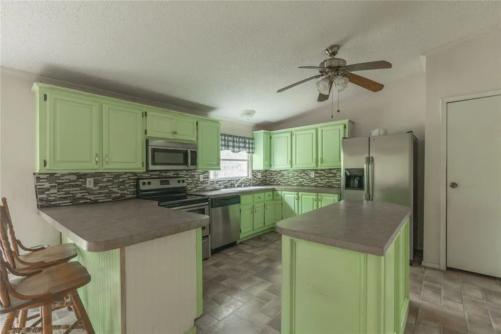 Photo 14 — 2011 SE 136th Avenue, Norman, OK 73026