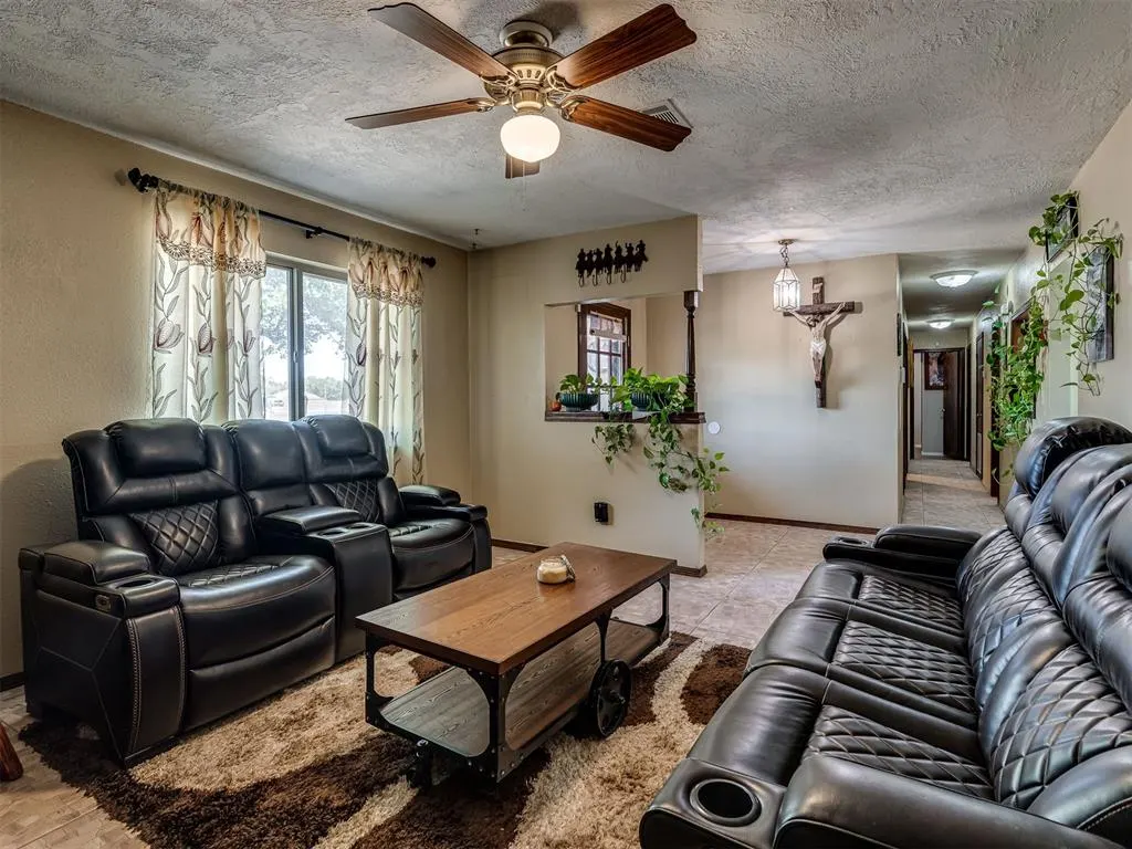 Photo 5 — 15818 Nelson Road, Norman, OK 73026