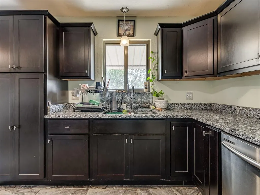Photo 11 — 15818 Nelson Road, Norman, OK 73026