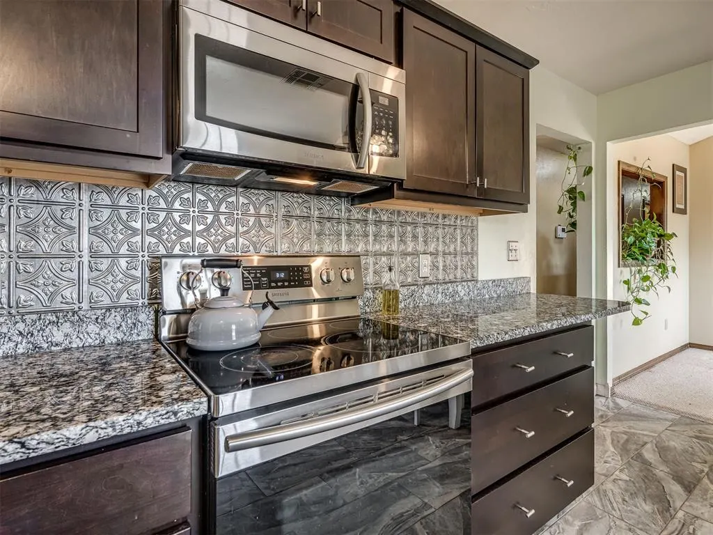 Photo 12 — 15818 Nelson Road, Norman, OK 73026