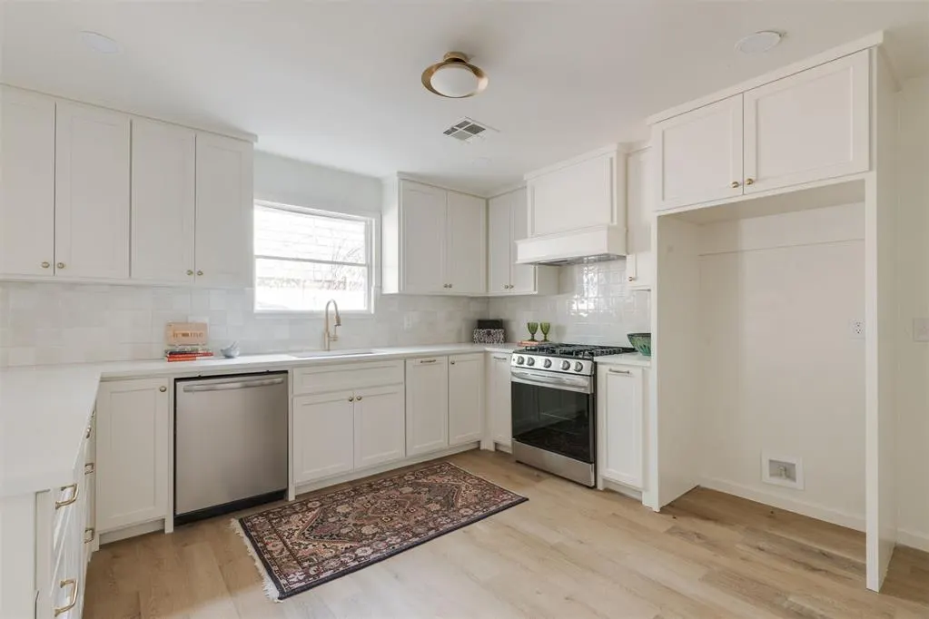 Photo 13 — 5119 N Miller Place, Oklahoma City, OK 73112