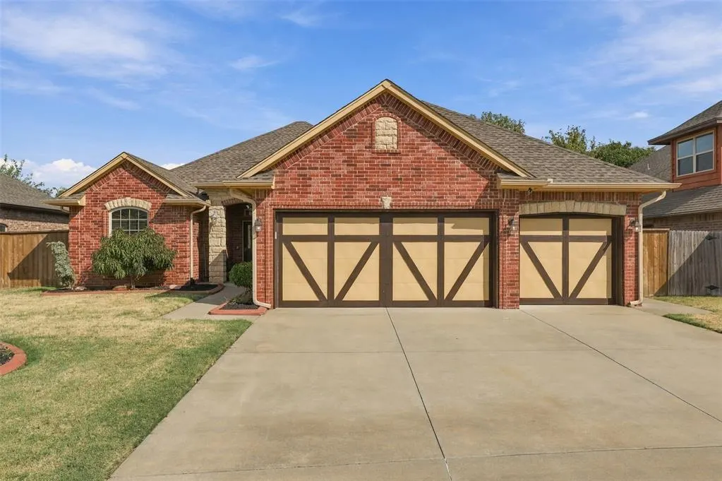 Front exterior — 101 SW 174th Street, Oklahoma City, OK 73170
