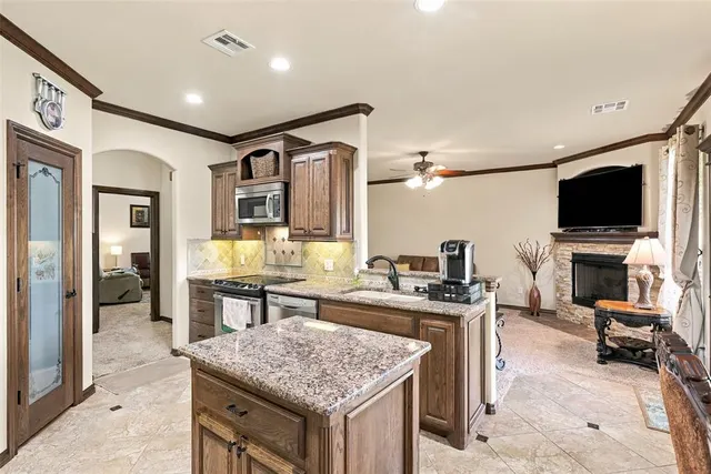 Photo 7 — 101 SW 174th Street, Oklahoma City, OK 73170