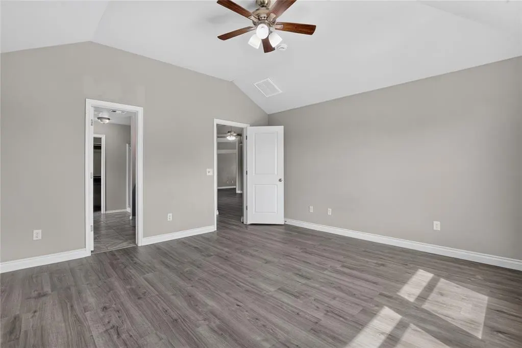 Photo 13 — 10408 NW 35th Street, Yukon, OK 73099