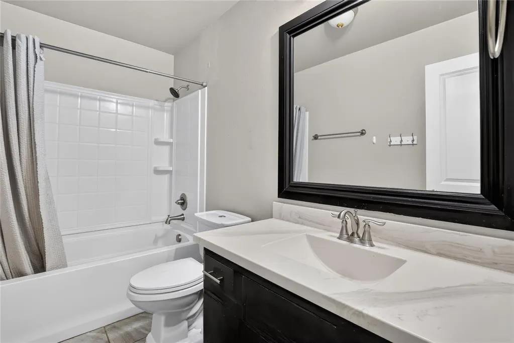 Photo 24 — 10408 NW 35th Street, Yukon, OK 73099