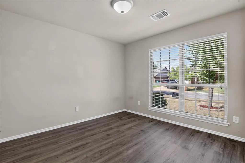 Photo 25 — 10408 NW 35th Street, Yukon, OK 73099