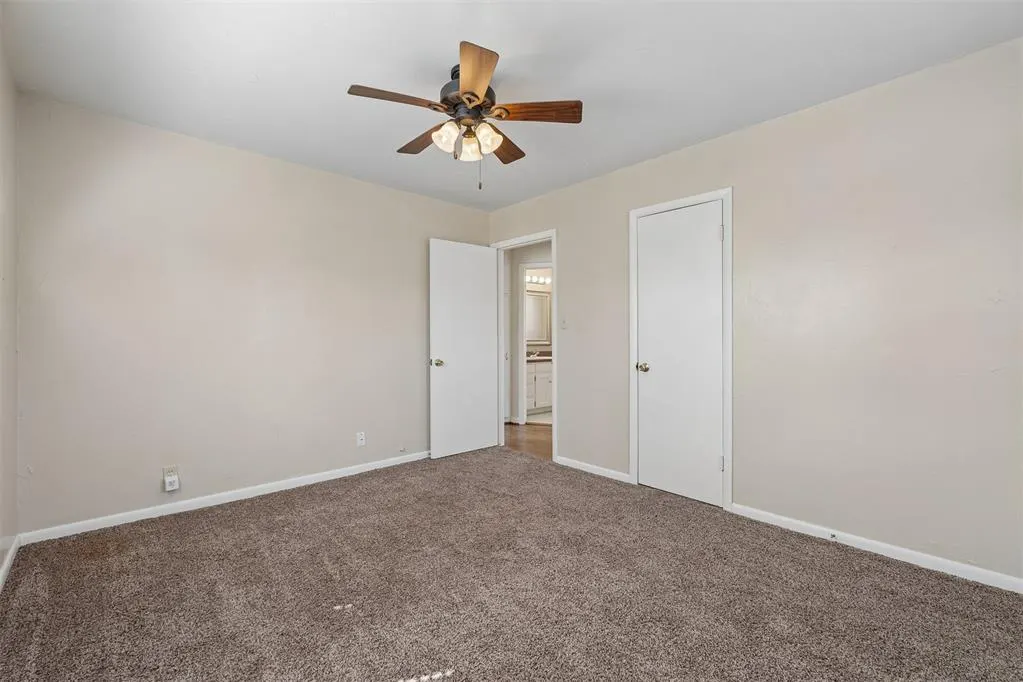 Photo 12 — 9219 NE 13th Street, Midwest City, OK 73130
