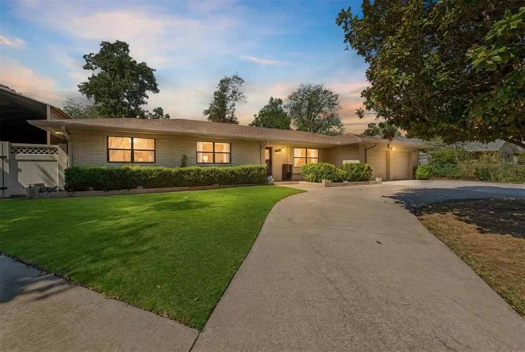 Front exterior — 1909 N Graham Avenue, Oklahoma City, OK 73127