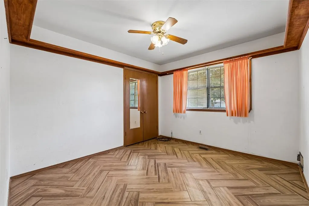 Photo 34 — 1909 N Graham Avenue, Oklahoma City, OK 73127
