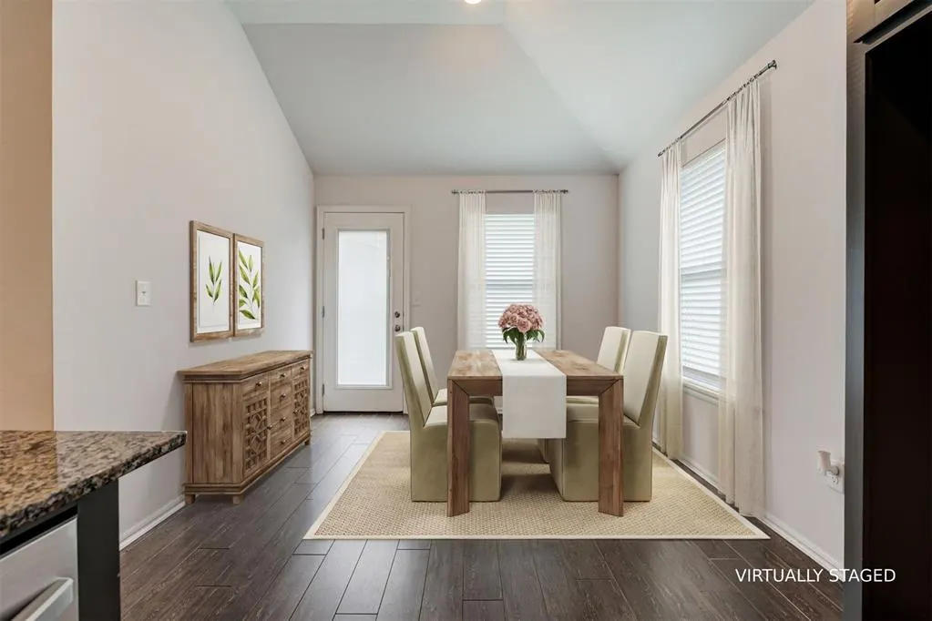 Photo 10 — 3717 Central Park Drive, Moore, OK 73160