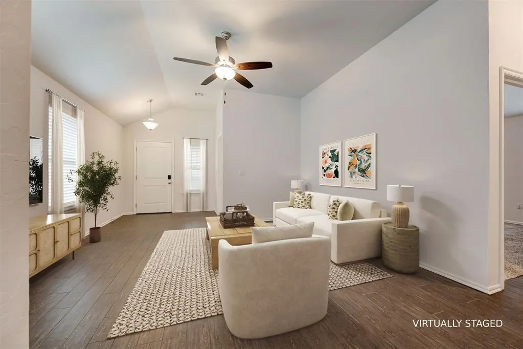 Photo 13 — 3717 Central Park Drive, Moore, OK 73160