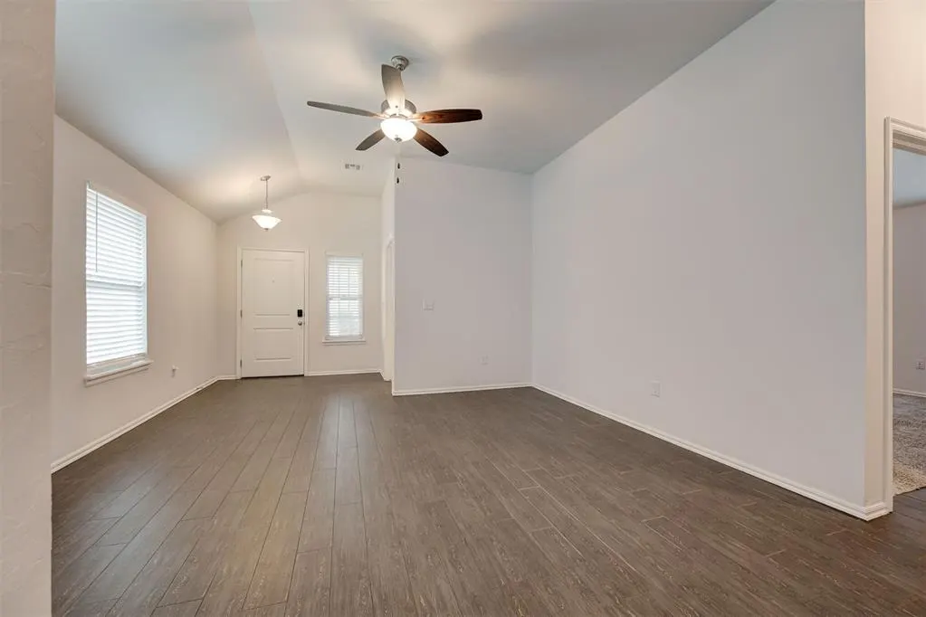 Photo 17 — 3717 Central Park Drive, Moore, OK 73160
