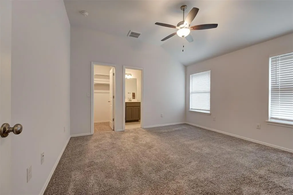 Photo 18 — 3717 Central Park Drive, Moore, OK 73160