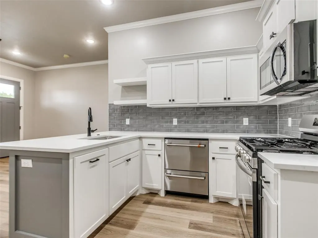 Photo 19 — 3724 SW SW 27th Place, Oklahoma City, OK 73108