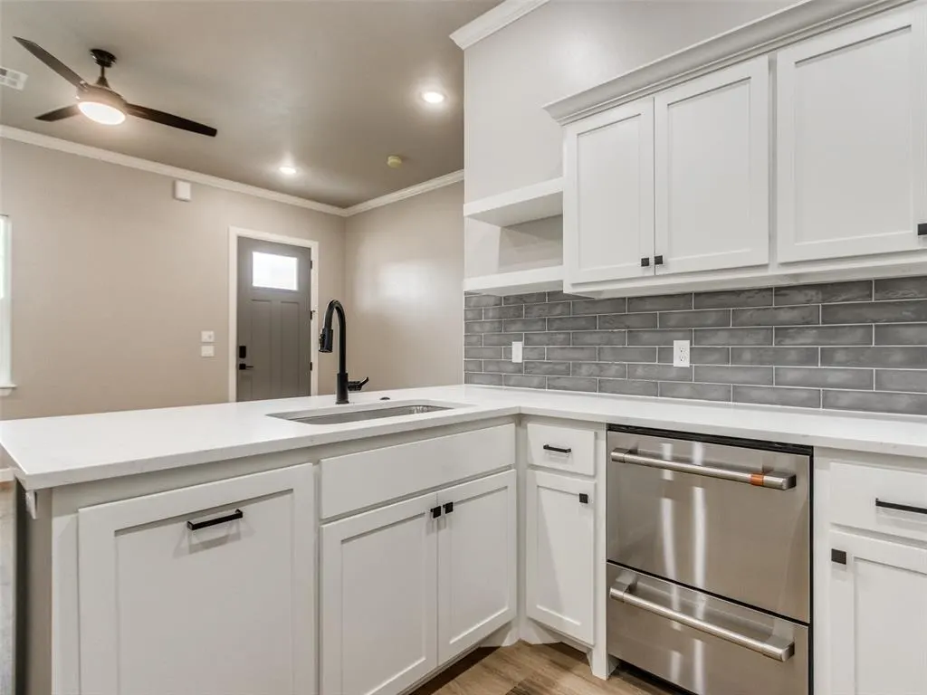 Photo 22 — 3724 SW SW 27th Place, Oklahoma City, OK 73108